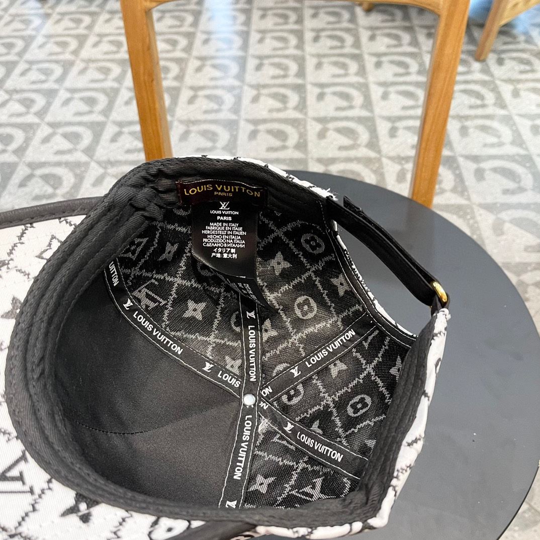 Louis Vuitton Caps